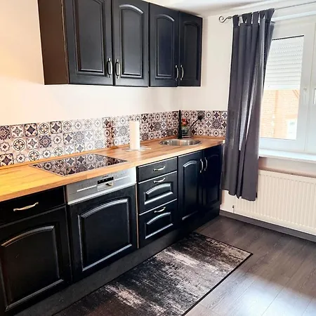Appartement 2-zimmer In *